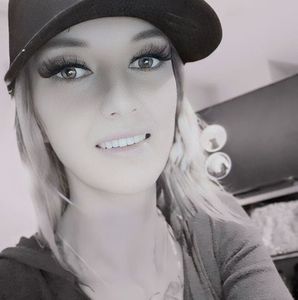 Meet your Posher, Chantelle